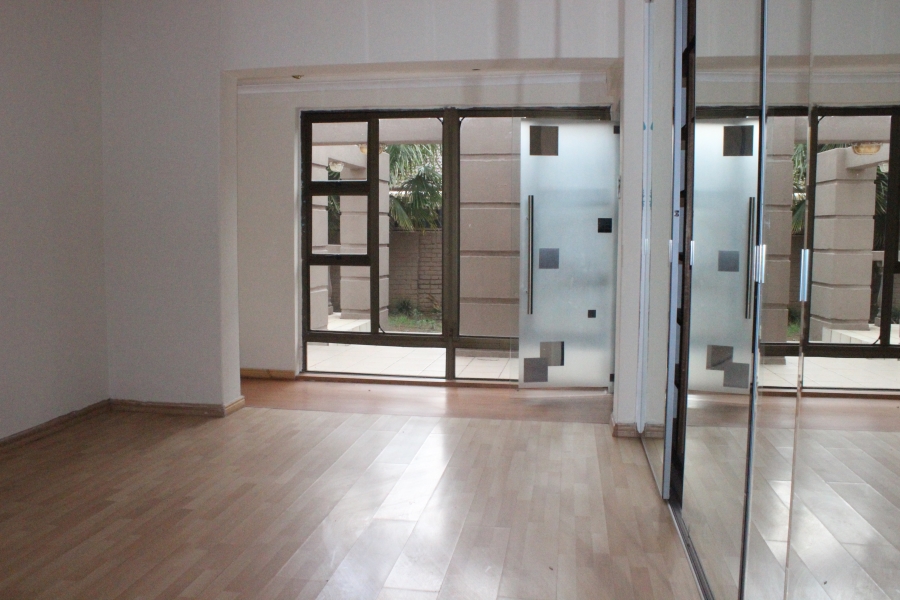5 Bedroom Property for Sale in Van Der Hoff Park North West